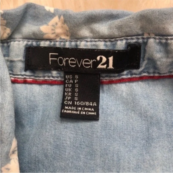 Forever 21 Chambray Rose Buttondown - Picture 3 of 5